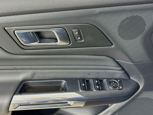 Used 2024 Ford Mustang GT Premium image 18