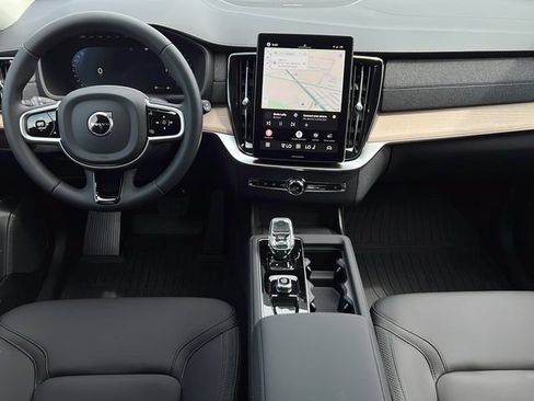 New 2026 Volvo XC90 B6 Plus AWD/4WD image 10