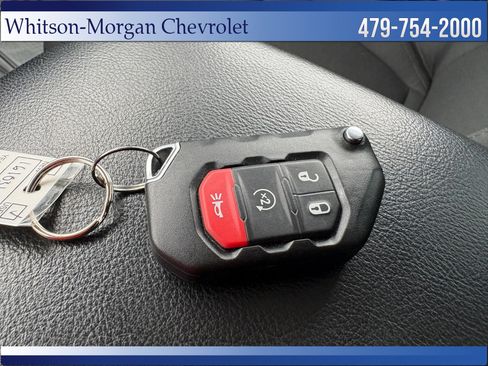 Used 2018 Jeep Wrangler Sport AWD/4WD image 13