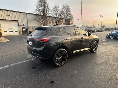 Used 2021 Buick Envision Essence w/ Sport Touring Package image 29