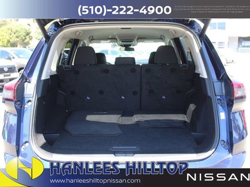 Used 2025 Nissan Rogue SV FWD image 10