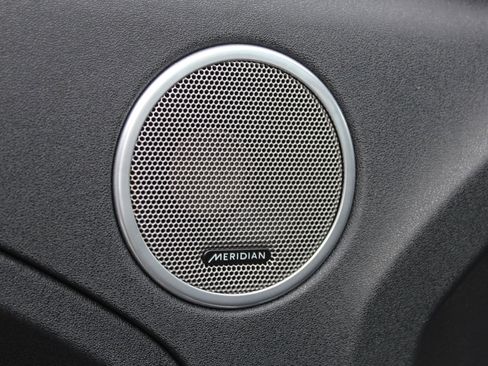 Used 2015 Land Rover Range Rover Evoque Pure Plus image 24