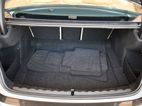 Used 2020 BMW 330i Sedan w/ Premium Package image 16