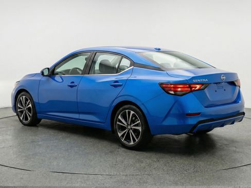 Used 2025 Nissan Sentra SV image 6