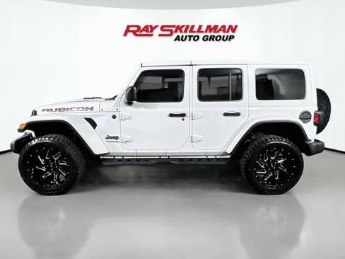 Used 2018 Jeep Wrangler Unlimited Rubicon AWD/4WD image 4