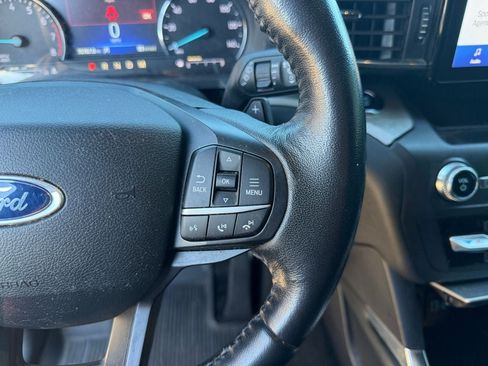 Used 2020 Ford Explorer XLT w/ Equipment Group 202A AWD/4WD image 16