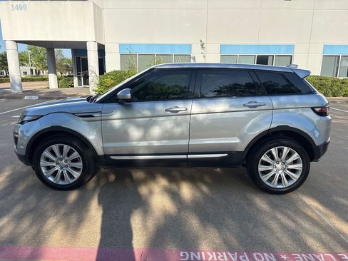 Used 2018 Land Rover Range Rover Evoque HSE image 5