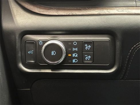 Used 2021 Ford Explorer Platinum w/ Equipment Group 601A image 25