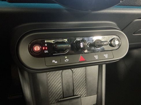 Certified 2025 MINI Cooper S image 13