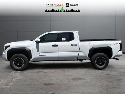 New 2026 Toyota Tacoma TRD Off-Road AWD/4WD image 2