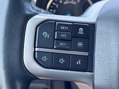 Used 2024 Ford Expedition Limited RWD image 9