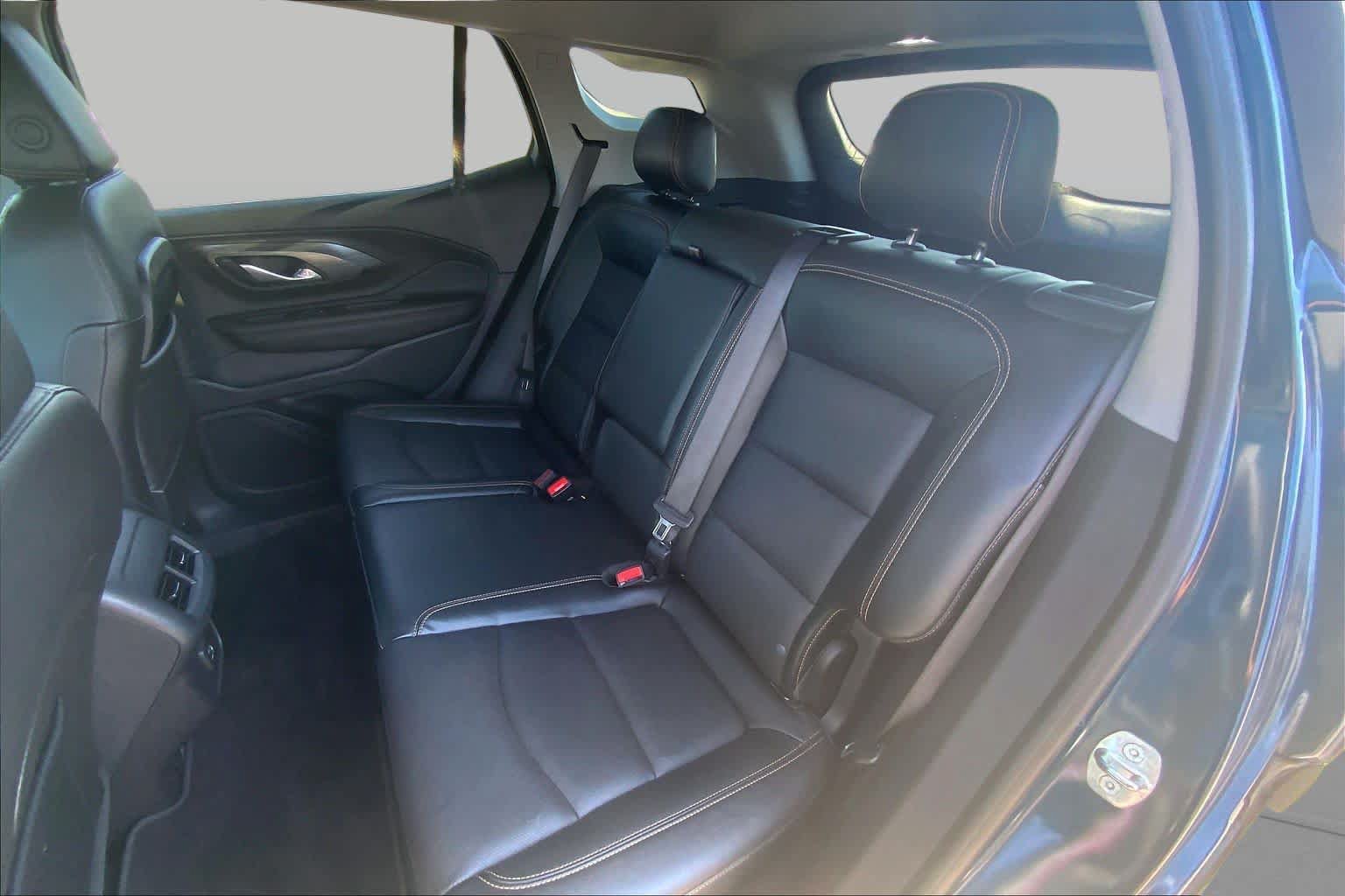 Used 2021 GMC Terrain SLT w/ Infotainment Package II FWD image 21