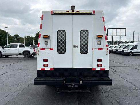 Used 2014 Ford F450 XL w/ Snow Plow Prep Package RWD image 7