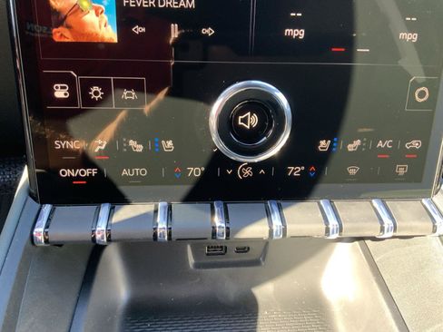 New 2026 GMC Terrain AT4 w/ Convenience Package III AWD/4WD image 45