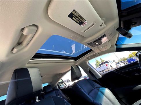 Used 2019 Lexus ES 350 image 23