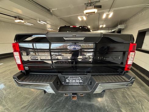 Used 2022 Ford F350 XLT w/ XLT Premium Package AWD/4WD image 10