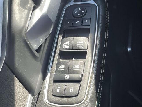 Used 2024 RAM 2500 Laramie w/ Safety Group image 28