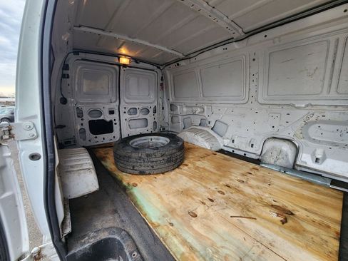 Used 2006 Ford E-350 and Econoline 350 Super Duty image 18