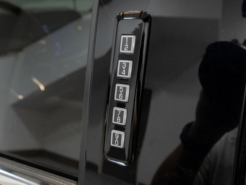 Used 2024 Ford F150 Platinum w/ Equipment Group 703A Plus image 15