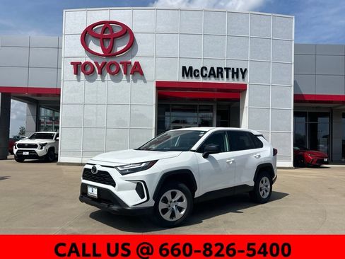 Used 2023 Toyota RAV4 LE AWD/4WD image 1