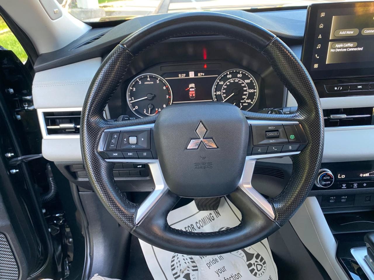 Used 2025 Mitsubishi Outlander SE FWD image 71