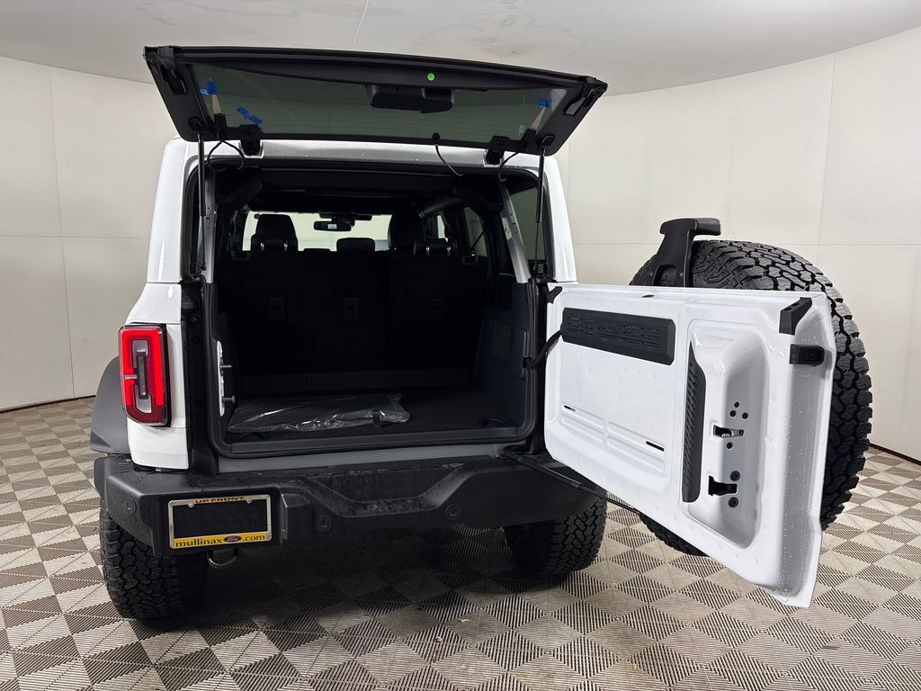 New 2026 Ford Bronco Outer Banks w/ Sasquatch Package AWD/4WD image 22