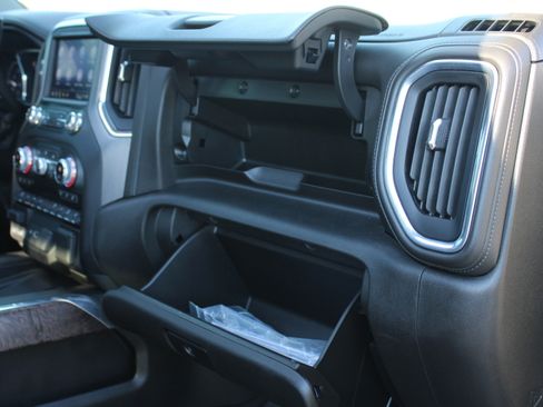 Used 2023 GMC Sierra 2500 Denali w/ Denali Black Diamond Edition image 49