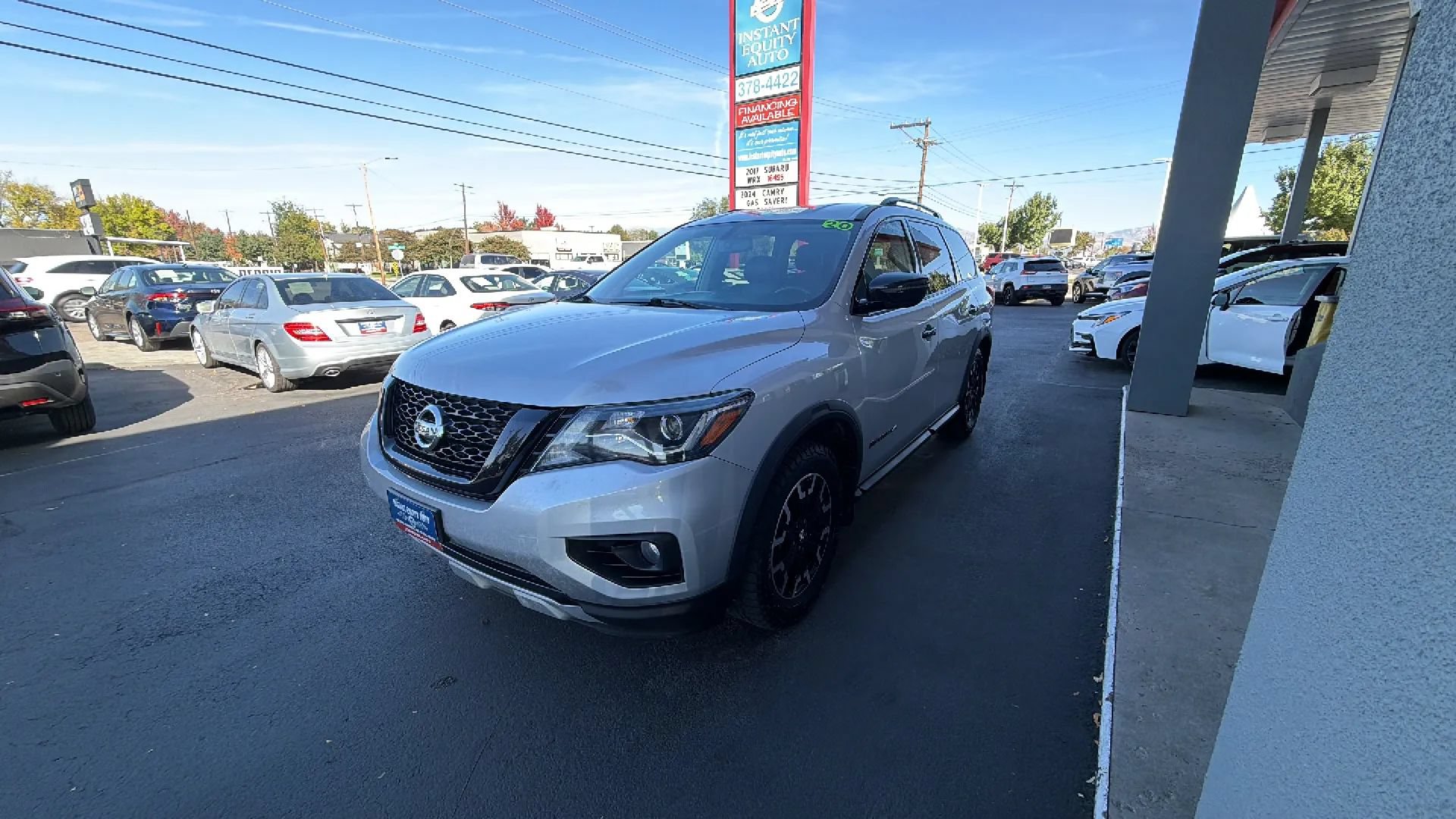 Used 2020 Nissan Pathfinder SV w/ Rock Creek Edition AWD/4WD image 2