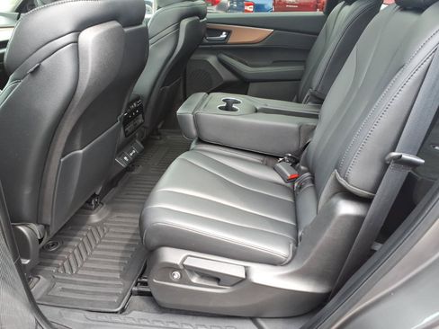 Used 2022 Acura MDX SH-AWD image 13
