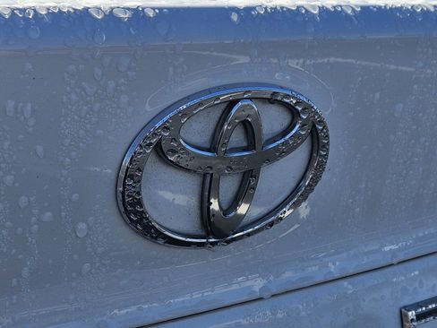 Used 2025 Toyota Camry LE image 15