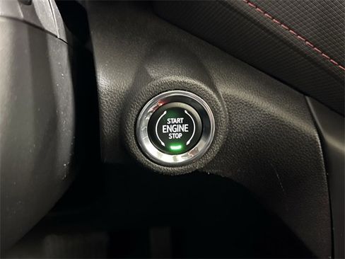 Used 2022 Chevrolet TrailBlazer RS w/ Sun and Liftgate Package image 17