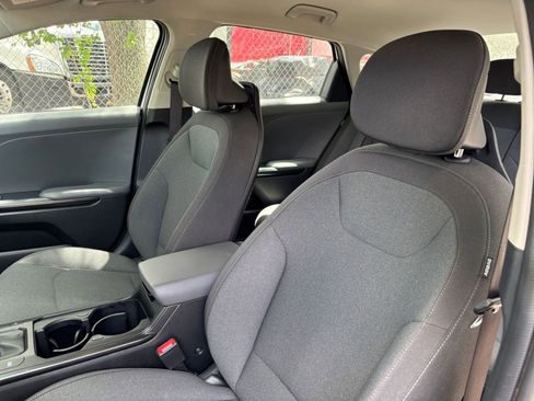 Used 2025 Kia K4 FWD image 67