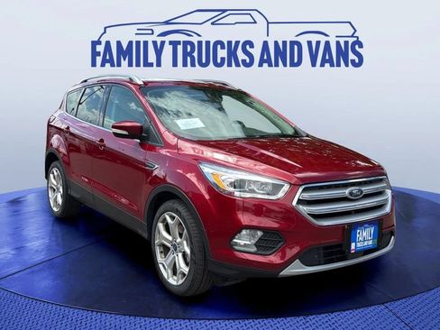 Used 2019 Ford Escape Titanium AWD/4WD image 7