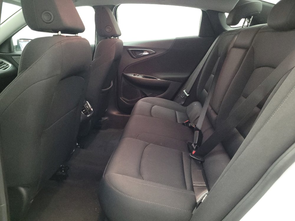 Used 2024 Chevrolet Malibu LT FWD image 18