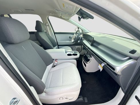 New 2026 Hyundai Ioniq 9 SE image 22