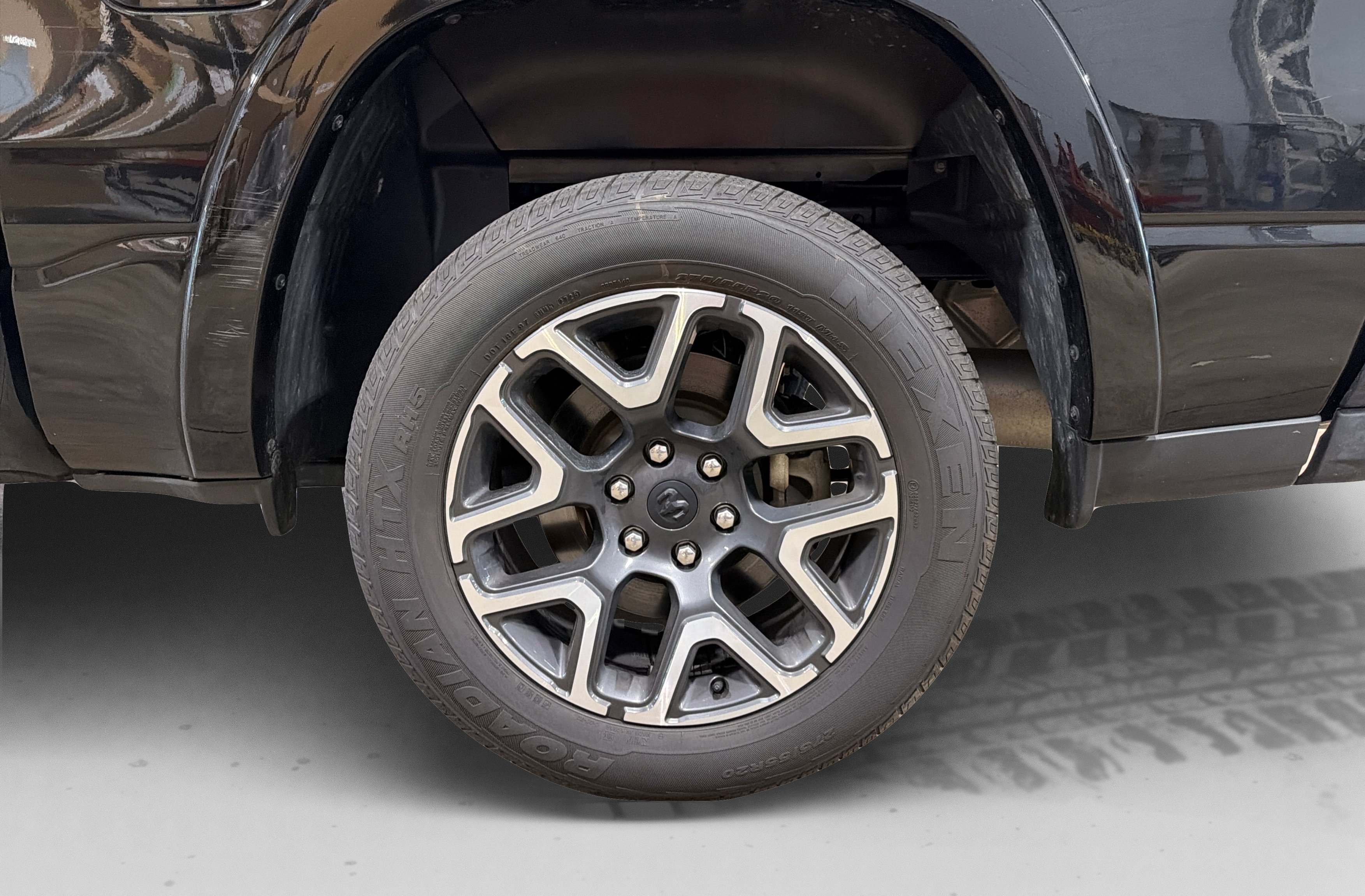 Used 2026 RAM 1500 Laramie AWD/4WD image 52