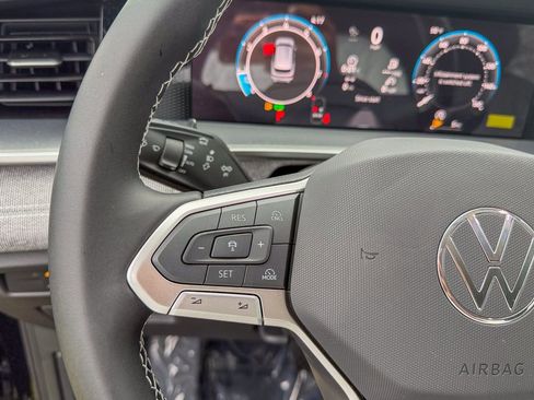 New 2026 Volkswagen Tiguan S image 17