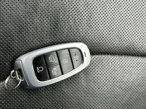 Used 2018 Hyundai Sonata Limited image 35