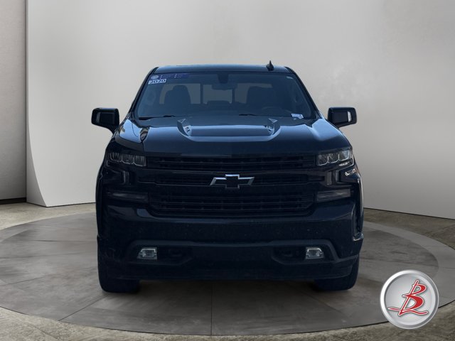 Used 2020 Chevrolet Silverado 1500 RST w/ True North Edition AWD/4WD image 2