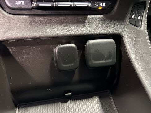 Used 2015 Chevrolet Tahoe LT image 38