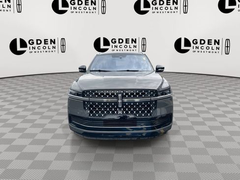 Certified 2026 Lincoln Navigator L Black Label AWD/4WD image 3