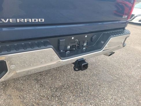 Used 2022 Chevrolet Silverado 2500 LTZ image 27