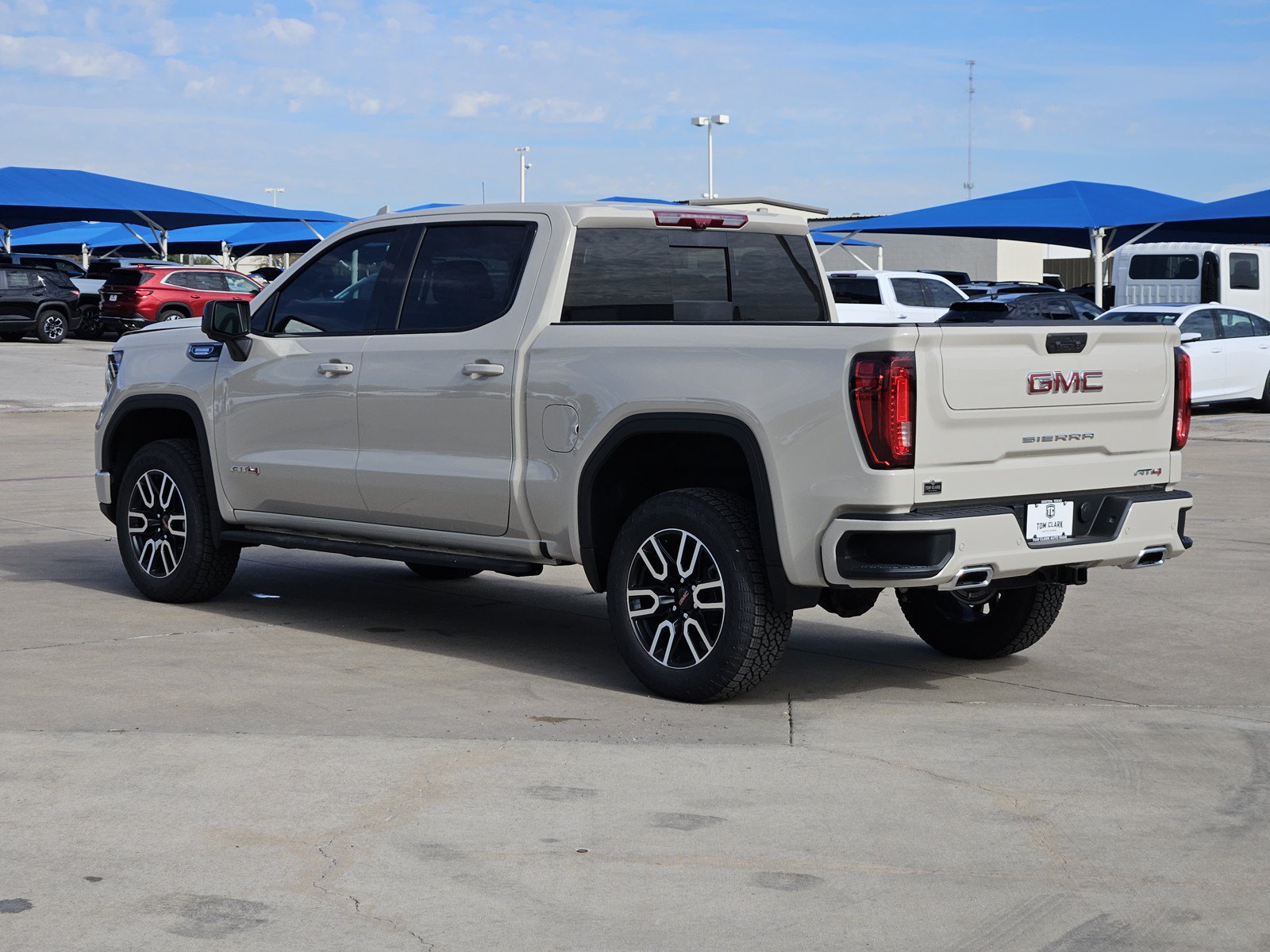 New 2026 GMC Sierra 1500 AT4 w/ AT4 Premium Package AWD/4WD image 3