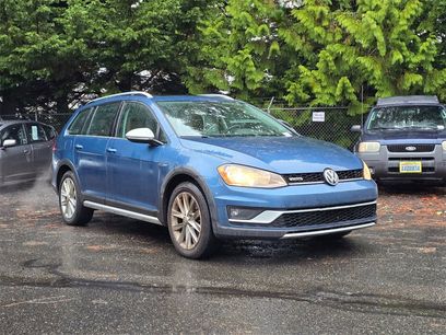 Used 2017 Volkswagen Golf Alltrack SE