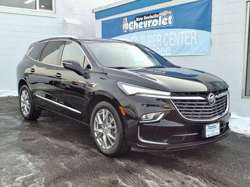 Certified 2023 Buick Enclave Essence w/ Experience Buick Package image 1
