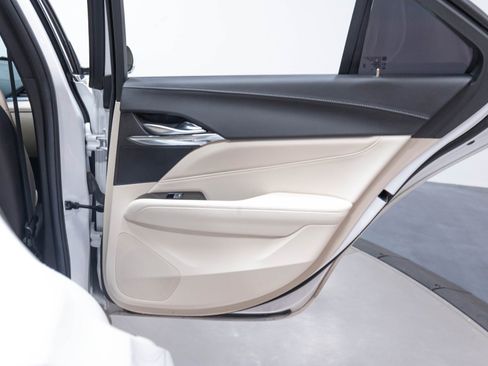Used 2020 Cadillac CT4 Premium Luxury RWD image 44