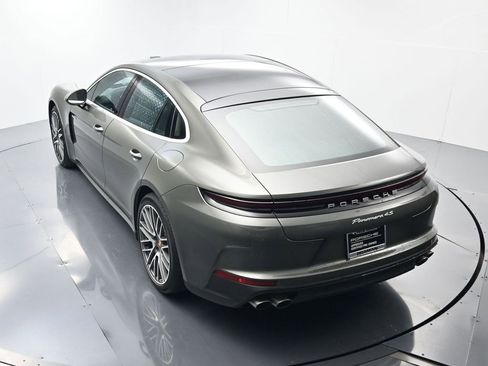 Used 2025 Porsche Panamera 4S image 36