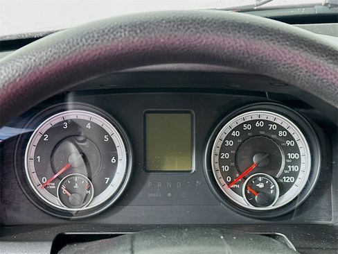 Used 2013 RAM 1500 Express image 12