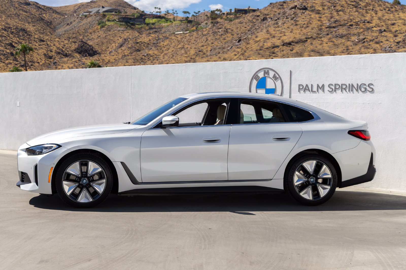 Certified 2024 BMW i4 eDrive40 w/ Convenience Package RWD image 3