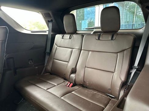 Used 2023 Ford Explorer King Ranch RWD image 14